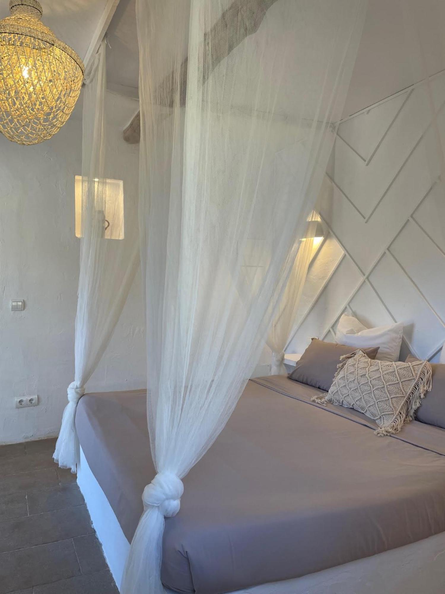 Ipunga Ibiza - Adults Only Villa Cala Llonga  Dış mekan fotoğraf